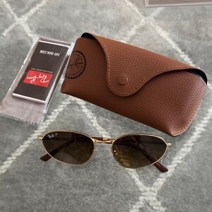 Ray-Ban Gold Frame Sunglasses with Dark Lenses